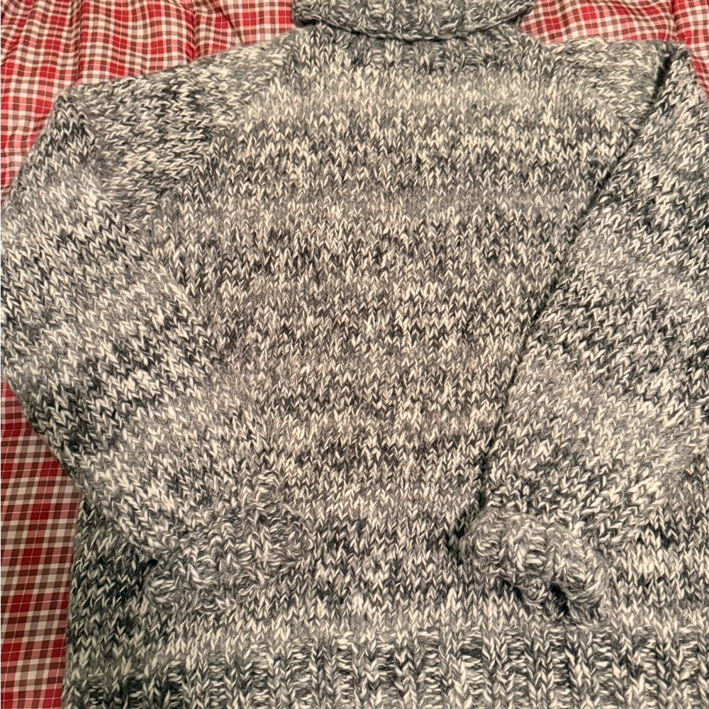 Men's Chamula Gray Sweater